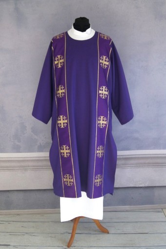 Dalmatic 71