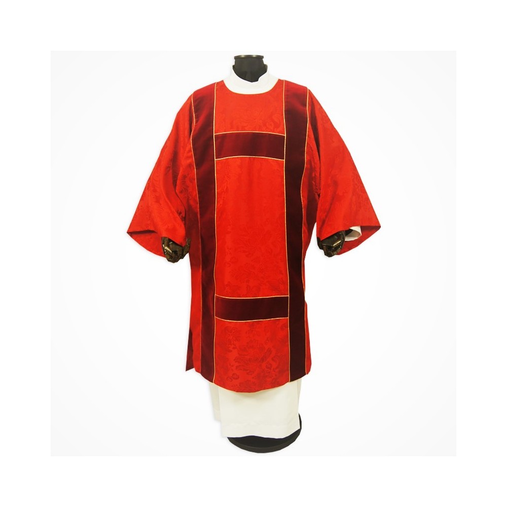 Dalmatic 245