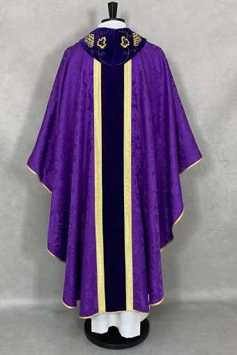 Chasuble  50