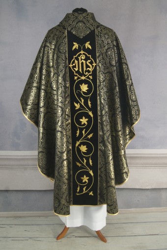 Chasuble 73 B
