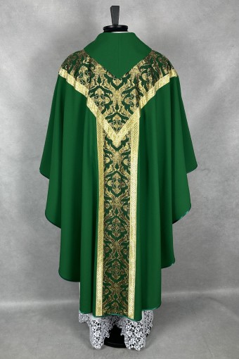 Chasuble 143 Cowl neck