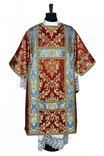 Dalmatic 421