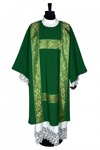 Dalmatic 372