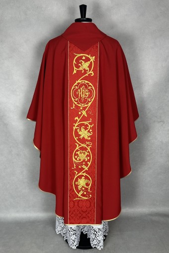 Chasuble 74s