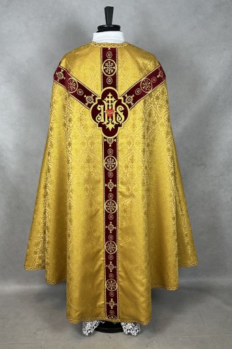 Golden Conical chasuble 1