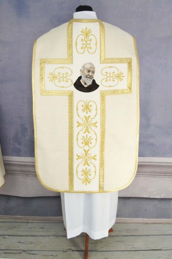 Chasuble 268 romaine "Father Pio"