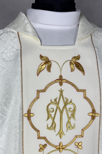 Chasuble 73d-2 mariale