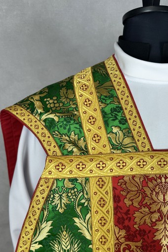 Roman Chasuble 437