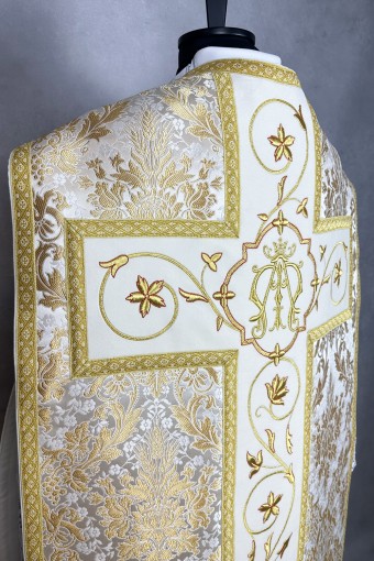 Chasuble romaine 446