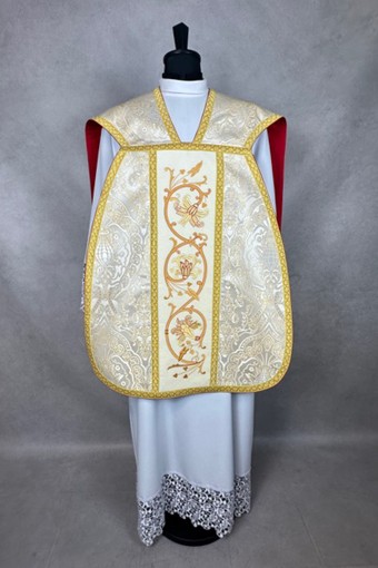 Chasuble 337b-15 à dos violoné