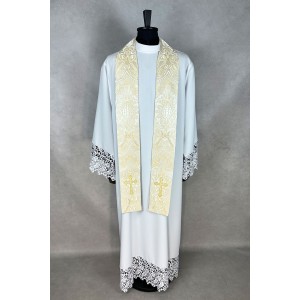 Marian Chasuble 145 B - GOLDEN