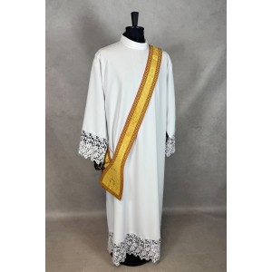 Kasel + 2x Dalmatic 361