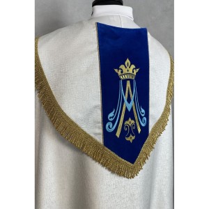 Set bestehend aus 20 Chormänteln + liturgischem Schleier