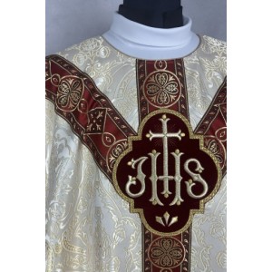 Ensemble de faible masse 84b-15