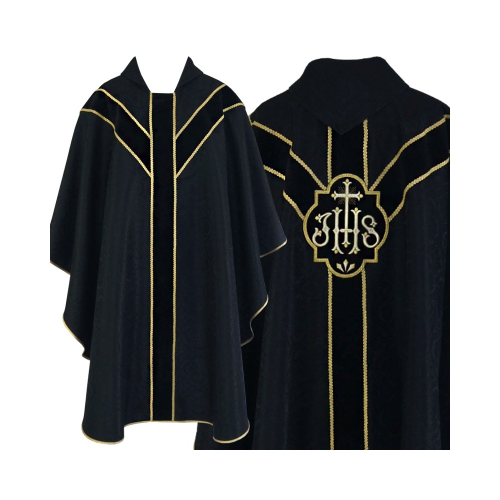 Chasuble 217a with a collar