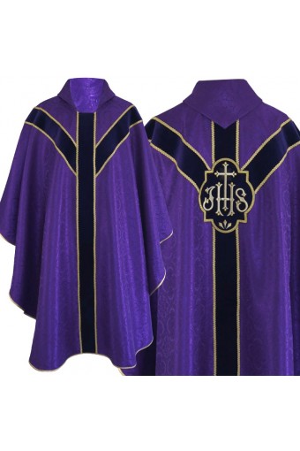Chasuble 217a avec un col