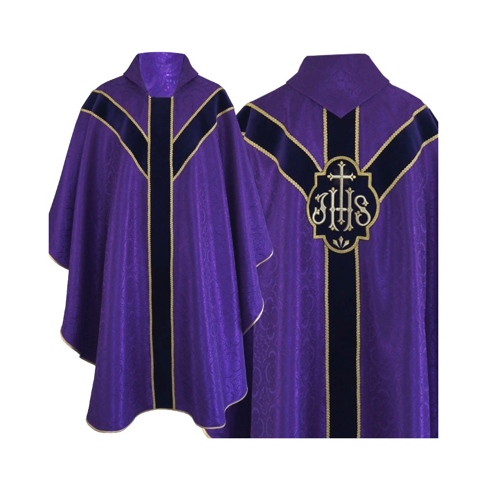 Chasuble 217a avec un col