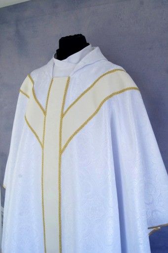 Chasuble 217a avec un col