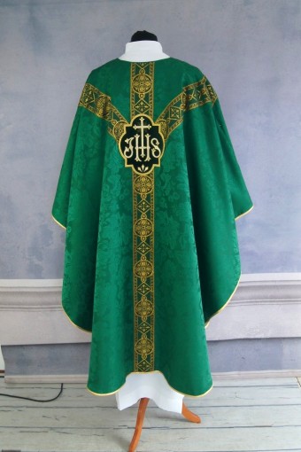 Chasuble 84d-1 - no collar
