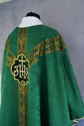 Chasuble 84d-1 - no collar