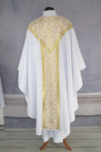 Chasuble 143